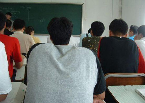 小头儿子和大身子爸爸