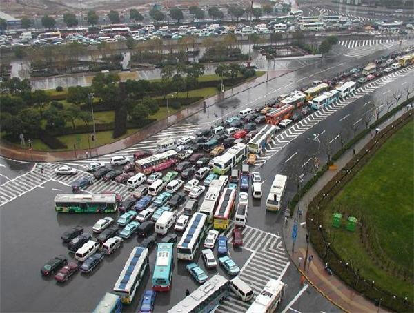 后来道路如此通顺了