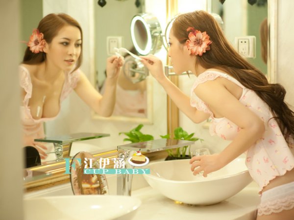 美女一枚