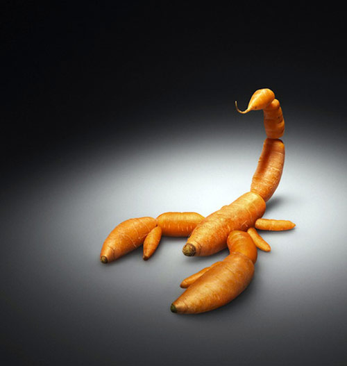 绿色蝎子精