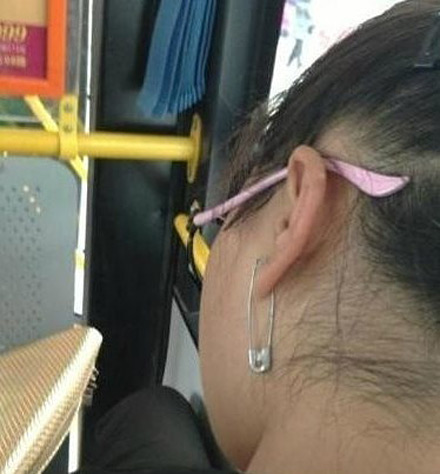 妹子，你这耳坠哪里买的啊？