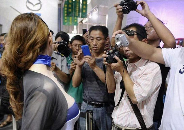 新时代的低俗摄影主力军