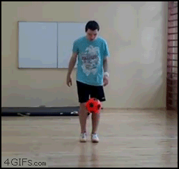 玩球？完蛋呢吧？