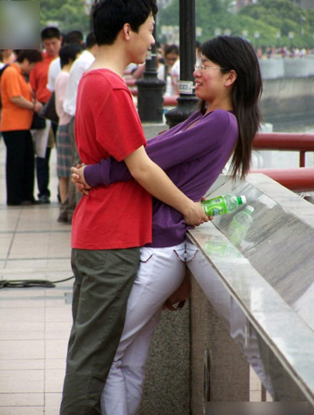 周末，满大街这样的情侣。羡慕嫉妒恨啊