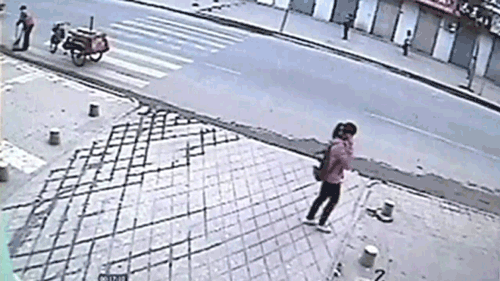 尼玛，这样的马路陷阱