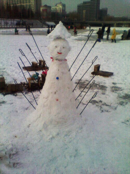 遭天谴啊，这样虐待这雪人