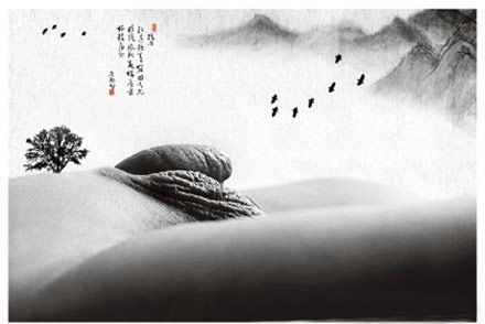 某博友给儿子拍满月照，在网上找摄影工作室拍的照片。
