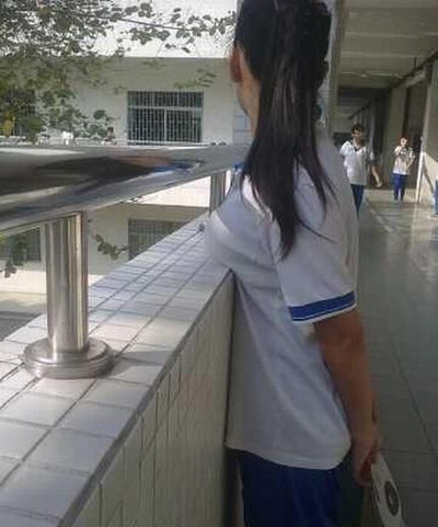 妹子，我好喜欢你~~
