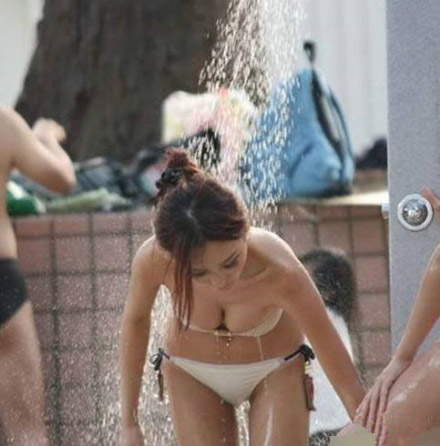 这个角度有点养眼