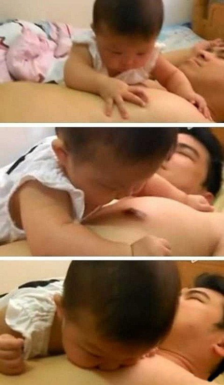 妈妈不在家，宝宝真饿了，爸爸睡着了，这一幕就这样发生了